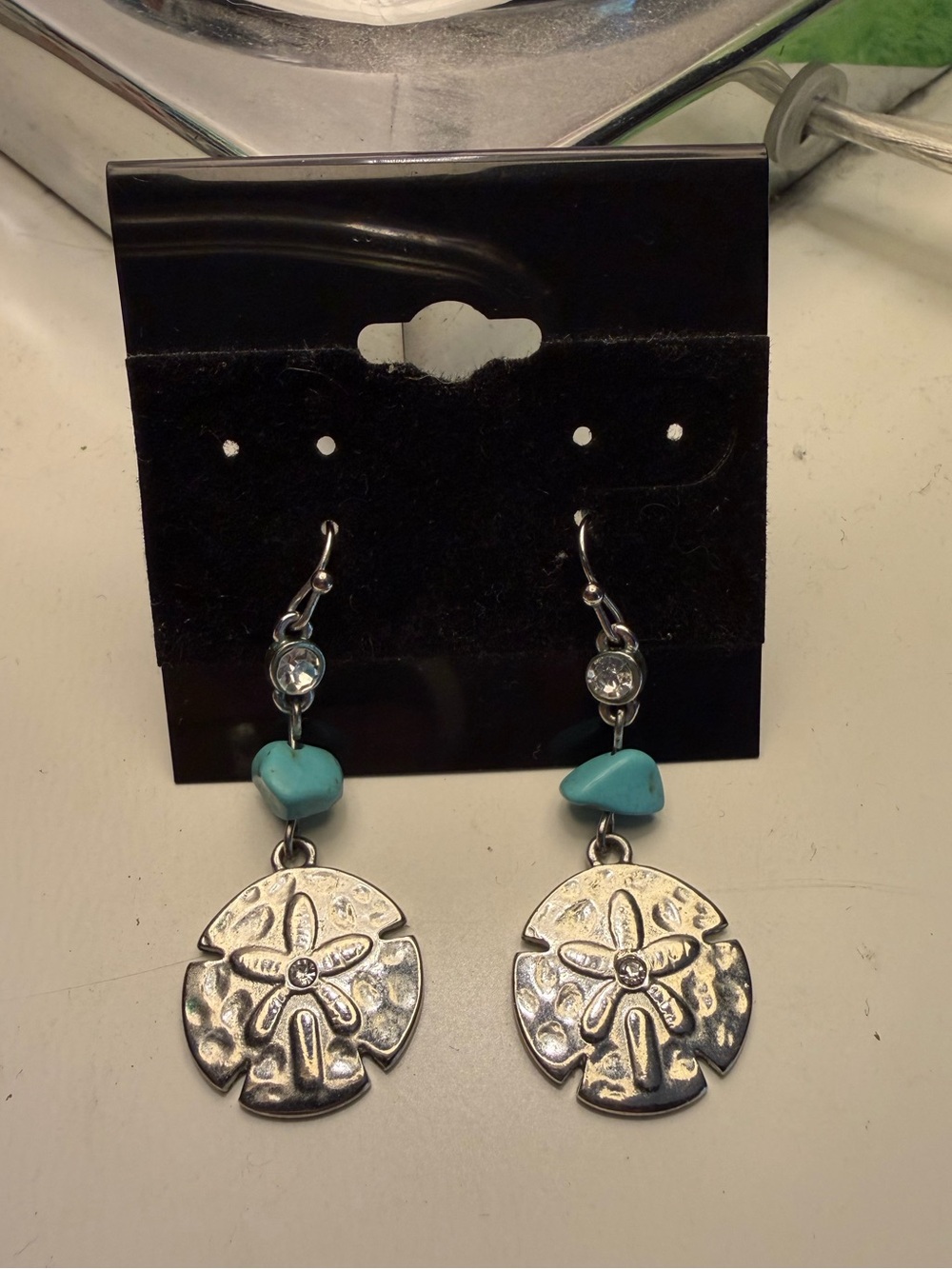Coastal preppy beachy silver sand dollar turqoise dangle drop earrings